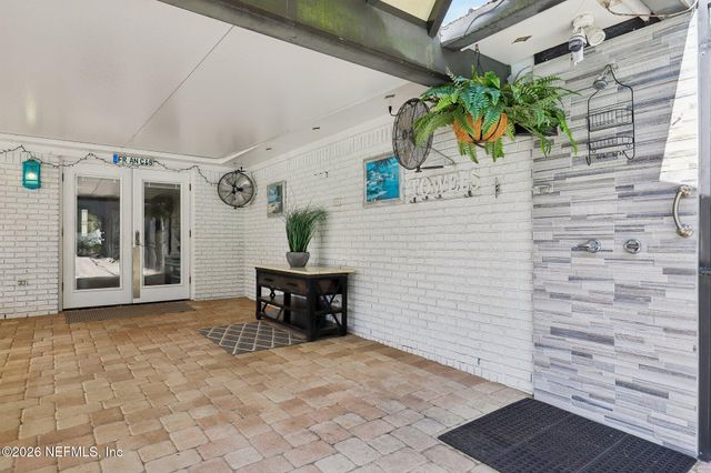 1590 PITCH PINE Avenue, St. Johns, FL 32259
