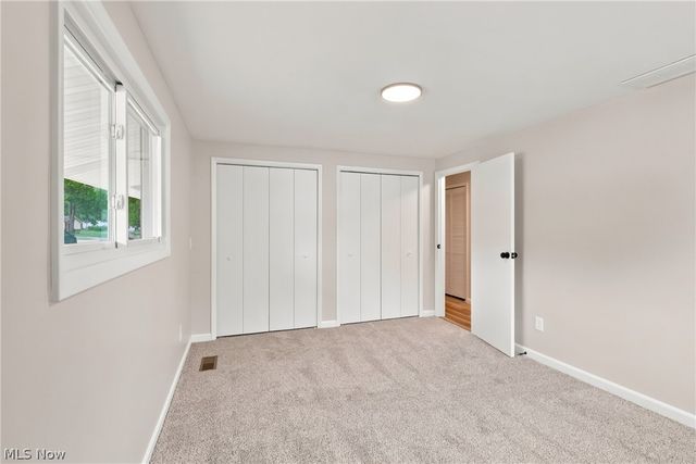 1053 Wellfleet Drive, Grafton, OH 44044