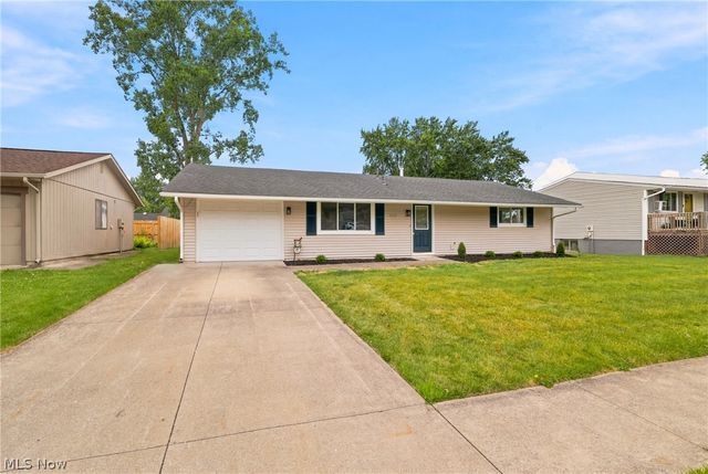 1053 Wellfleet Drive, Grafton, OH 44044