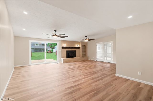1053 Wellfleet Drive, Grafton, OH 44044