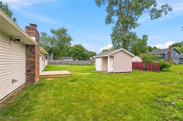 1053 Wellfleet Drive, Grafton, OH 44044