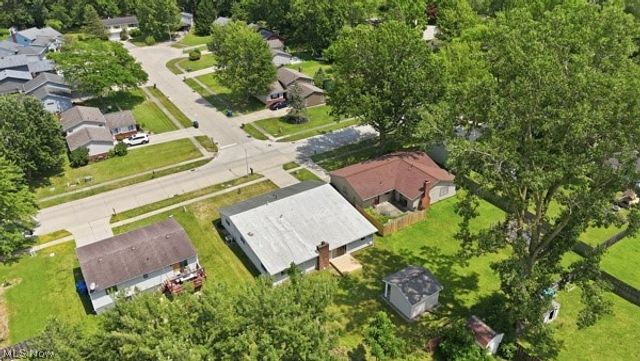 1053 Wellfleet Drive, Grafton, OH 44044