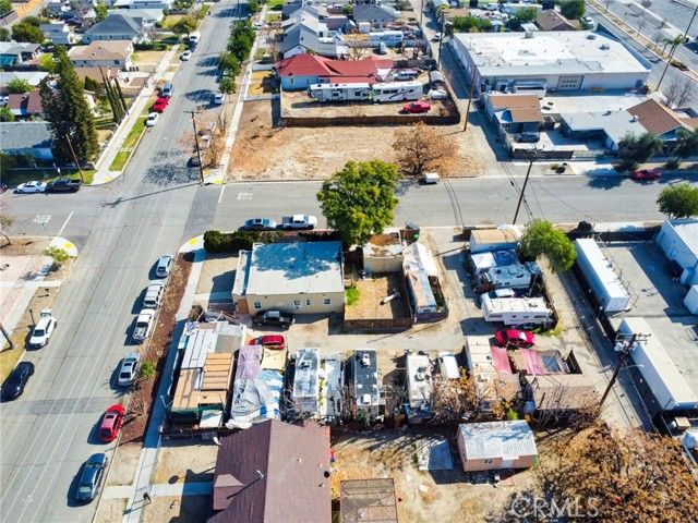 584 E H Street, Colton, CA 92324