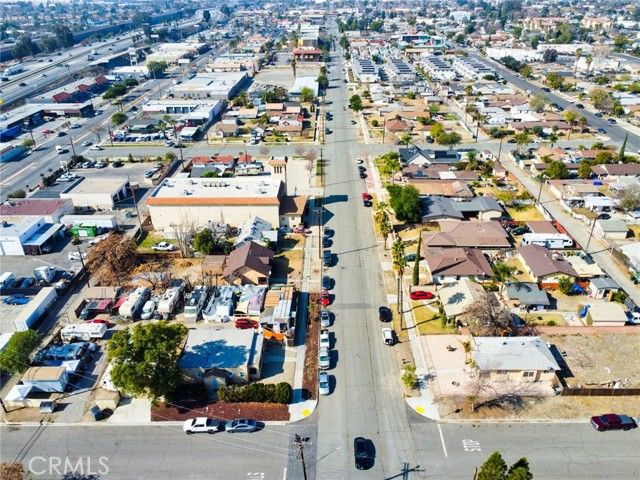 584 E H Street, Colton, CA 92324