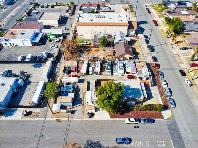 584 E H Street, Colton, CA 92324