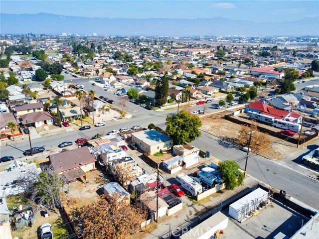 584 E H Street, Colton, CA 92324