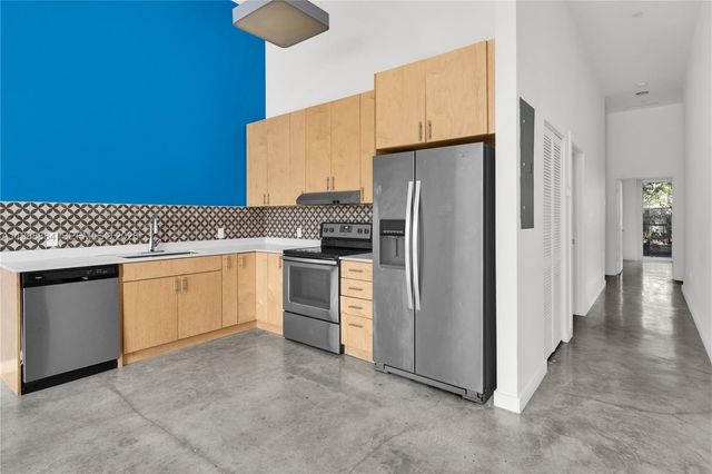 765 NW 1st St 201, Miami, FL 33128