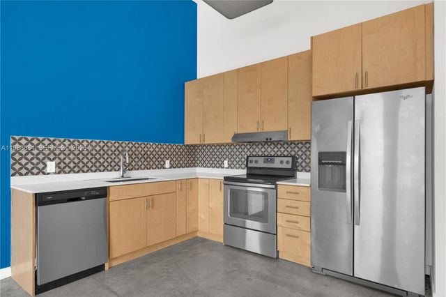 765 NW 1st St 201, Miami, FL 33128