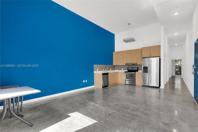 765 NW 1st St 201, Miami, FL 33128