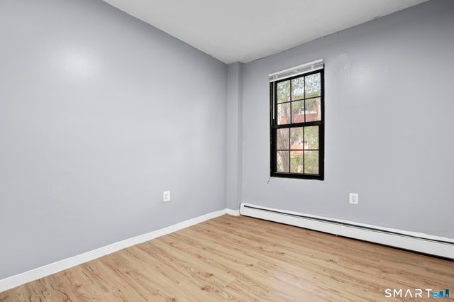 26-28 Lawrence Street 26-5, Hartford, CT 06106