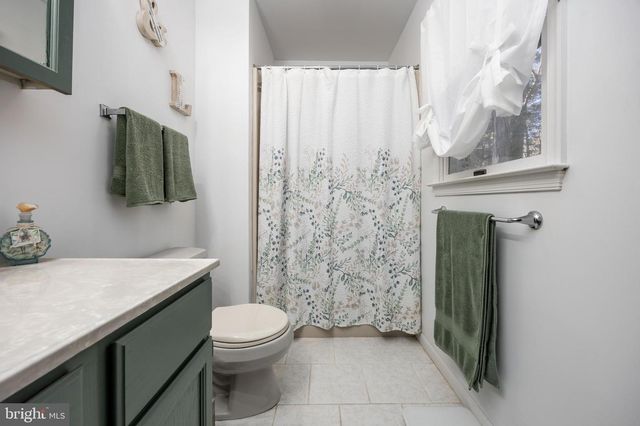 123 CAMELOT CIR, Ocean Pines, MD 21811