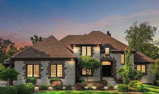 5810 E 105th Place, Crown Point, IN 46307