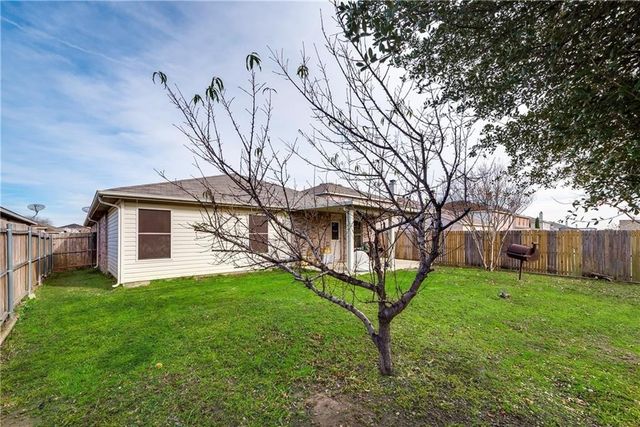 4017 Thoroughbred Trail, Fort Worth, TX 76123