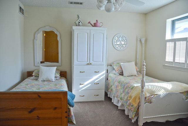 2713 N Spring Drive, Richardson, TX 75082