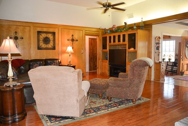 2713 N Spring Drive, Richardson, TX 75082