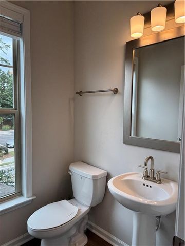3706 Davis Circle, Duluth, GA 30096