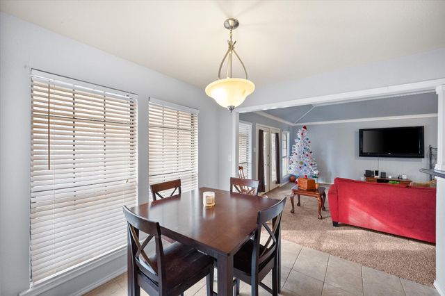 2333 Jenson Circle, Fort Worth, TX 76112