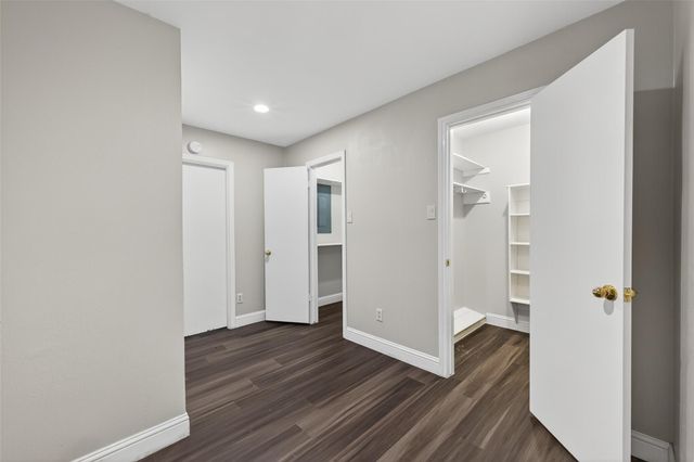 7735 Teal Run Drive, Houston, TX 77071