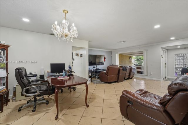 7630 Embassy Boulevard, Miramar, FL 33023