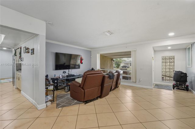 7630 Embassy Boulevard, Miramar, FL 33023