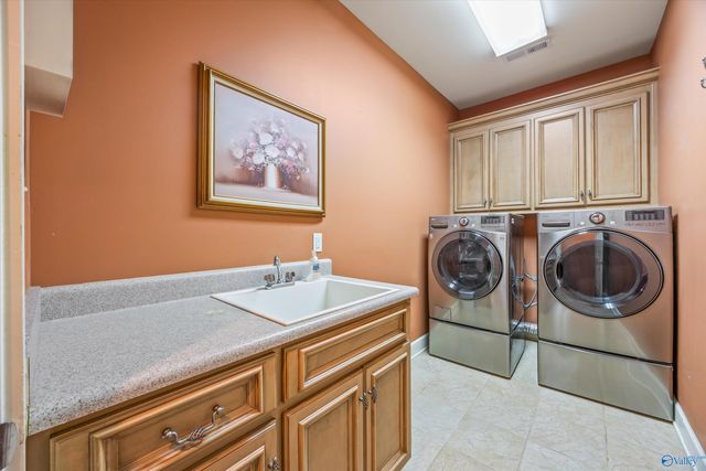 23094 Piney Creek Drive, Athens, AL 35613