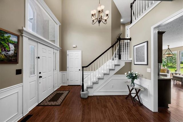 9009 W 148TH Terrace, Overland Park, KS 66221