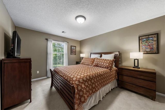 9009 W 148TH Terrace, Overland Park, KS 66221