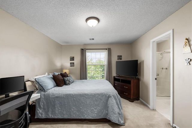9009 W 148TH Terrace, Overland Park, KS 66221