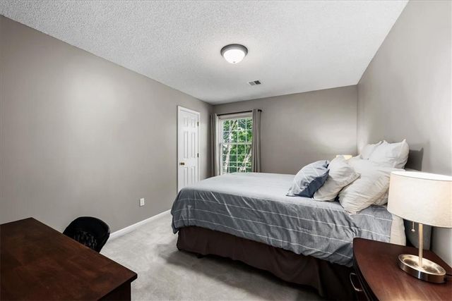 9009 W 148TH Terrace, Overland Park, KS 66221
