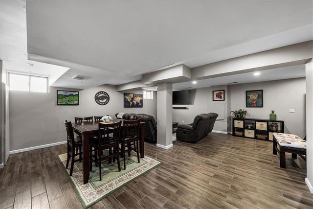 9009 W 148TH Terrace, Overland Park, KS 66221