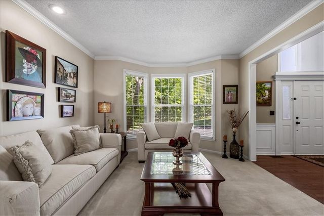 9009 W 148TH Terrace, Overland Park, KS 66221