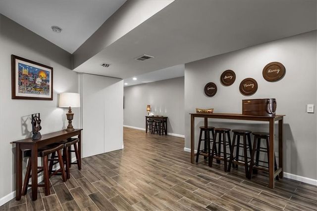 9009 W 148TH Terrace, Overland Park, KS 66221