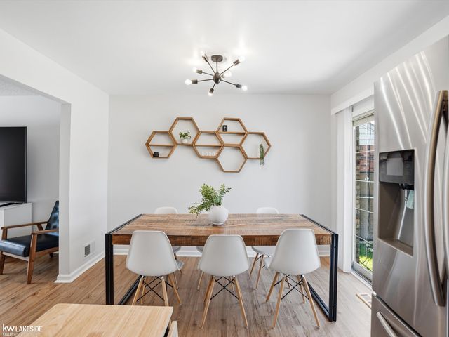 45833 Heatherwoode Lane, Macomb, MI 48044