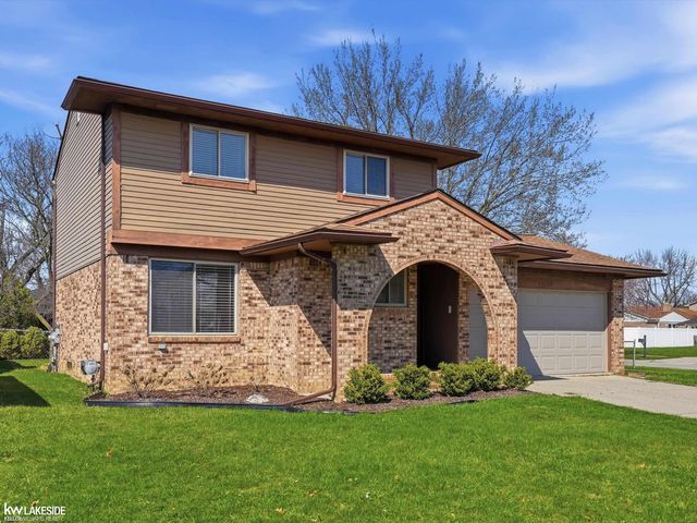 45833 Heatherwoode Lane, Macomb, MI 48044