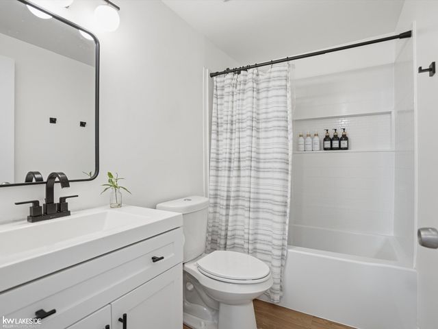 45833 Heatherwoode Lane, Macomb, MI 48044