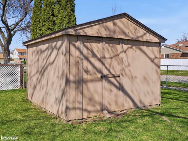 45833 Heatherwoode Lane, Macomb, MI 48044