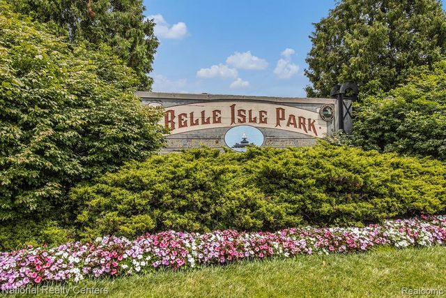 6533 E Jefferson Avenue 323, Detroit, MI 48207