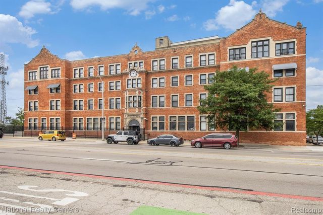 6533 E Jefferson Avenue 323, Detroit, MI 48207