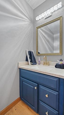 28147 217th Street, Le Claire, IA 52753