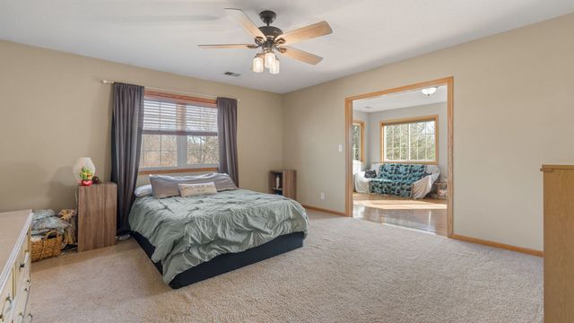 28147 217th Street, Le Claire, IA 52753