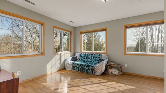 28147 217th Street, Le Claire, IA 52753