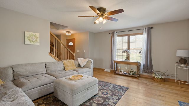 28147 217th Street, Le Claire, IA 52753