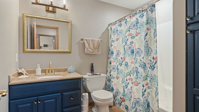 28147 217th Street, Le Claire, IA 52753