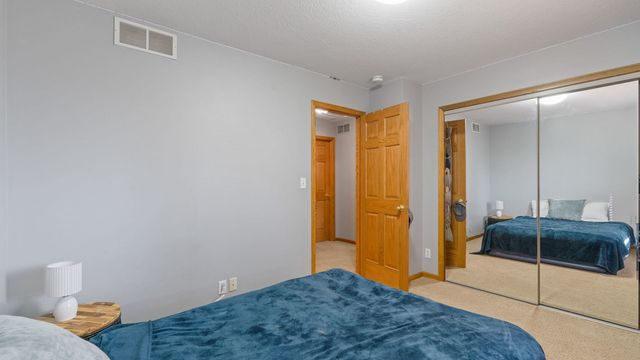 28147 217th Street, Le Claire, IA 52753