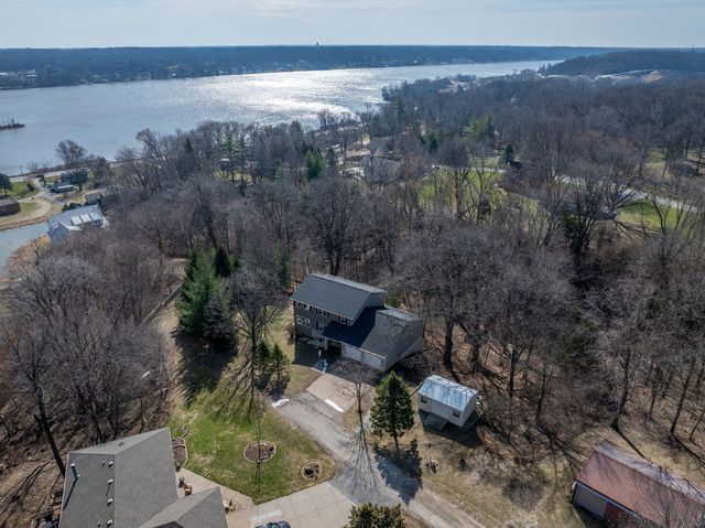 28147 217th Street, Le Claire, IA 52753