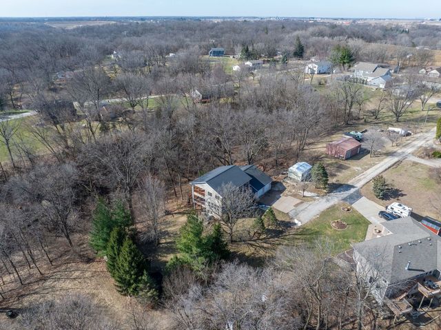 28147 217th Street, Le Claire, IA 52753