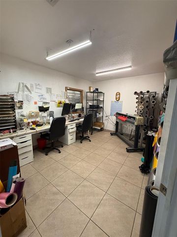 13690 SW 142nd Ave 23-A, Miami, FL 33186