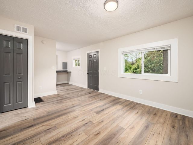 461-463 Holton Avenue, Columbus, OH 43223