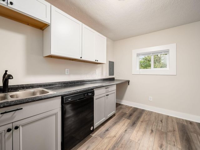 461-463 Holton Avenue, Columbus, OH 43223