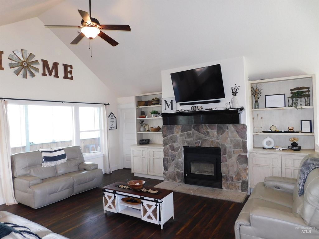 4243 Homestead, Homedale, ID 83628 photo 5